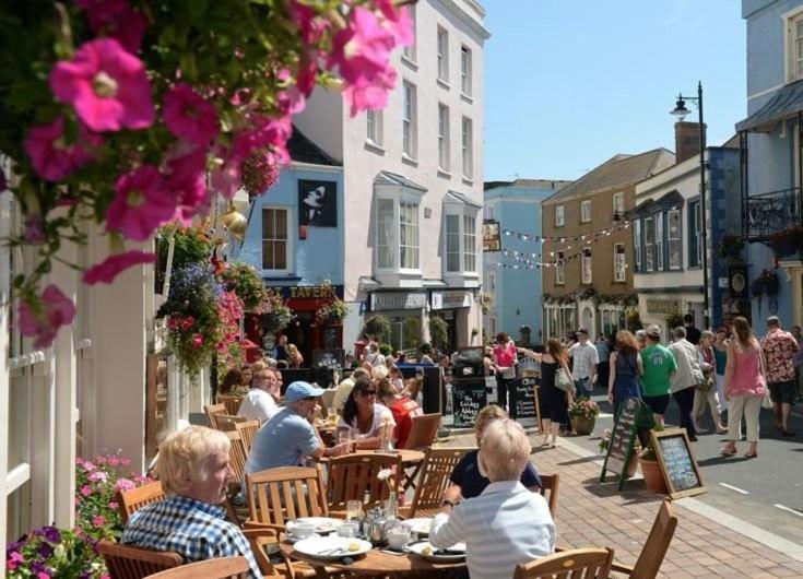 Spinnaker - Self Catering Apartment, Tenby Εξωτερικό φωτογραφία