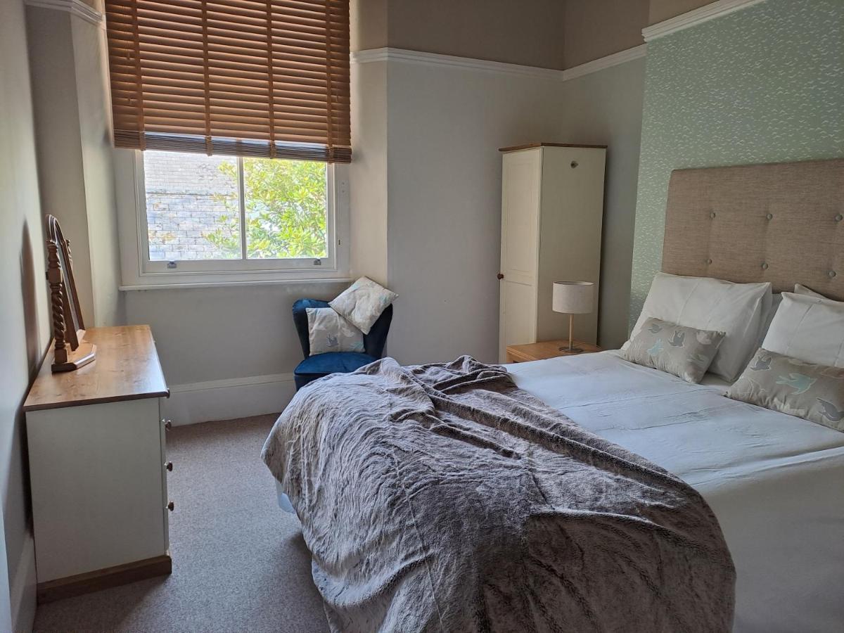 Spinnaker - Self Catering Apartment, Tenby Εξωτερικό φωτογραφία